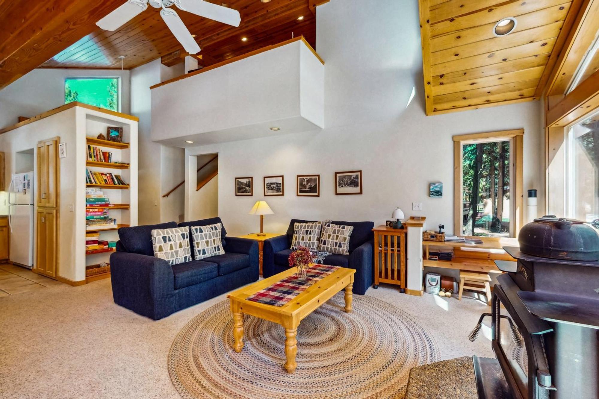 Happy Family Cozy Cabin 特拉基 外观 照片